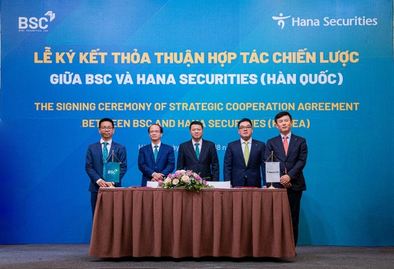 Lễ ký kết hợp tác chiến lược giữa BSC và Hana Securities