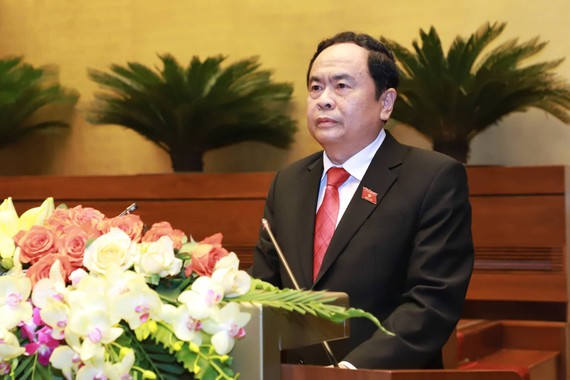 Chủ tịch Ủy ban Trung ương Mặt trận Tổ quốc Việt Nam Trần Thanh Mẫn trình bày báo cáo