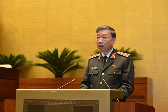Bộ trưởng Tô Lâm trình bày Tờ trình vào chiều 29-10