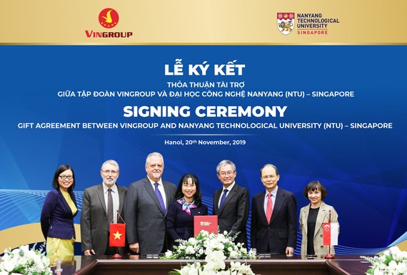 Ký kết thỏa thuận tài trợ cấp học bổng cho thạc sĩ, tiến sĩ người Việt tại Đại học Công nghệ Nanyang