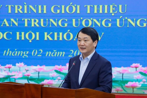 Phó Chủ tịch – Tổng Thư ký Ủy ban Trung ương MTTQ Việt Nam Hầu A Lềnh