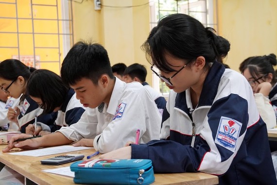 1.355 học sinh đoạt giải Nhất, Nhì, Ba trong kỳ thi chọn học sinh giỏi quốc gia 2021