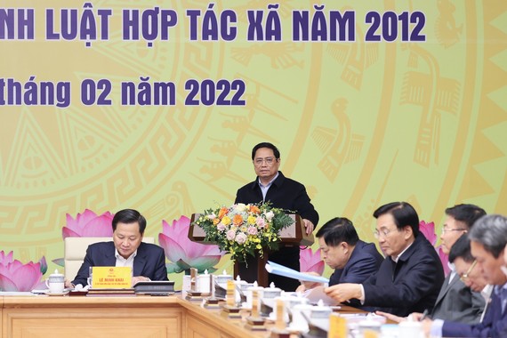 Thủ tướng Chính phủ Phạm Minh Chính kết luận hội nghị về kinh tế tập thể. Ảnh: VIẾT CHUNG