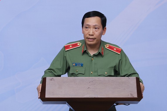Thiếu tướng Lê Văn Tuyến, Thứ trưởng Bộ Công an phát biểu tại hội nghị