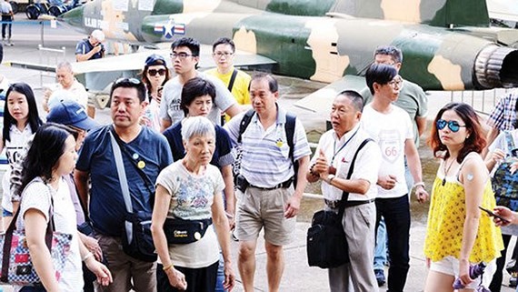 More international travelers arrive in Vietnam, they enjoy Vietnam's visa exemption policy (Photo: SGGP)