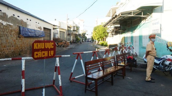 Binh Thuan imposes lockdown on two streets to tackle coronavirus outbreak