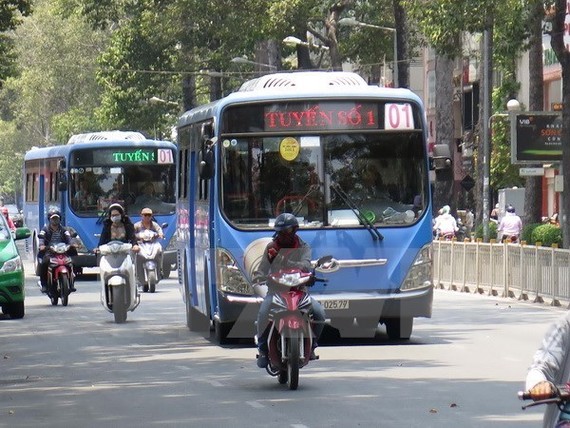 HCM City trials digital signboards at bus stops (Illustrative image. Source: VNA)