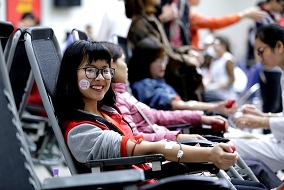 Young volunteers join in the blood donation festival