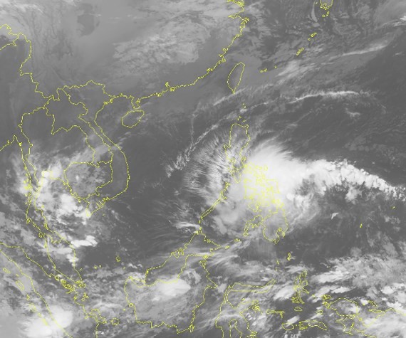 New tropical storm to hit East Sea 