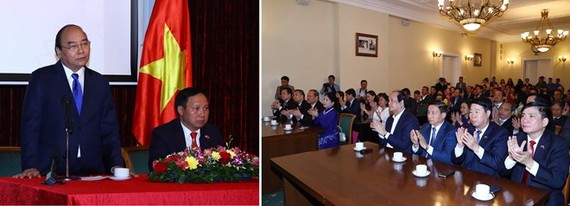 Prime Minister Nguyen Xuan Phuc at the meeting with embassy staff and representatives of Vietnamese expats in Russia (Photo: VNA)