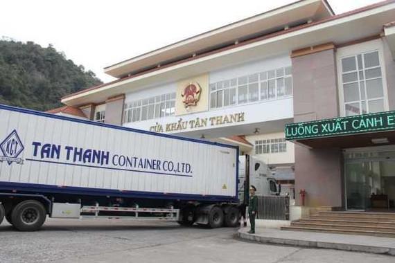 Tan Thanh border gate resumes operation on February 20
