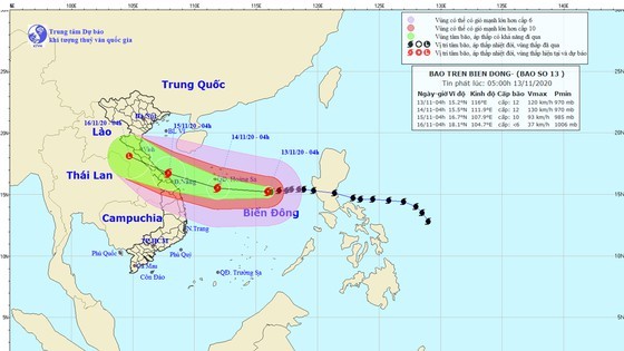 Storm Vamco is forecast to enter mainland provinces from Ha Tinh to Thua Thien-Hue