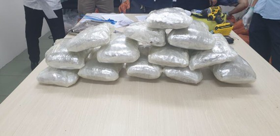 Ho Chi Minh City Police seizes over 20 kilograms of drug inside non-commercial gifts
