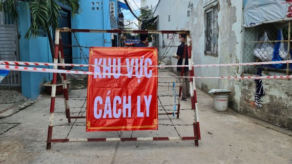 171 trường hợp F1 tiếp xúc gần với ca nghi nhiễm làm việc tại toà nhà 65 Nguyễn Du, quận 1