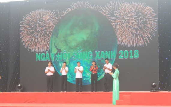 圖為2018年胡志明市綠色生活盛會開幕式一瞥。（圖源：阮瓊）