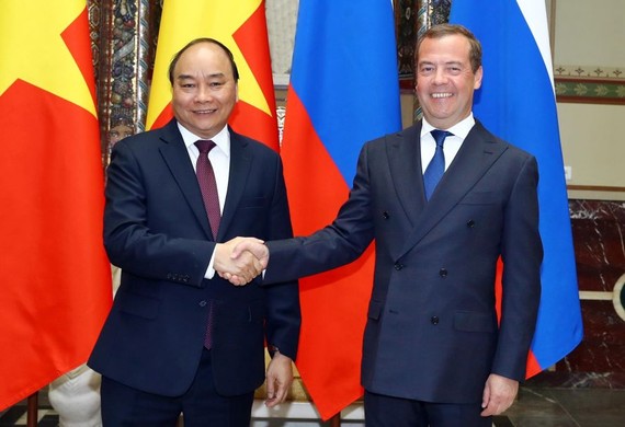 阮春福總理會見俄羅斯總理梅德韋傑夫。（圖源：越通社）