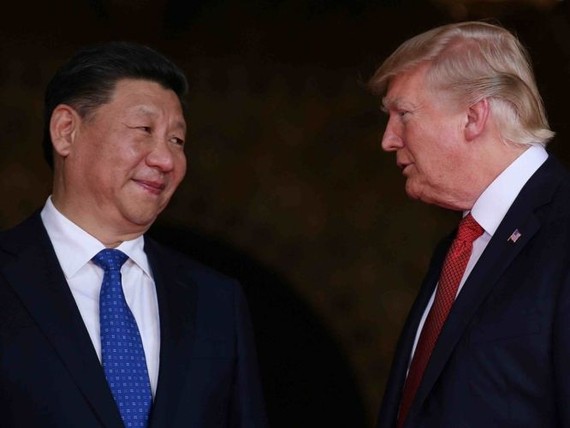 美國總統特朗普當地時間18日表示，中國國家主席習近平同意下星期在日本大阪舉行的G20峰會上與他會晤。圖為去年11月底特朗普與習近平在北京會面。（圖源：路透社）