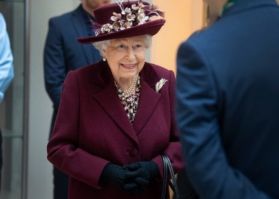 英媒指英女王離開白金漢宮，到溫莎堡避疫。（圖源：Getty Images）