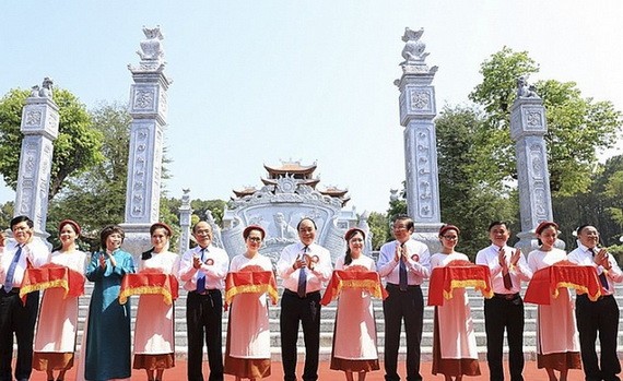 胡志明主席祖先祠堂落成儀式。（圖源：VGP）
