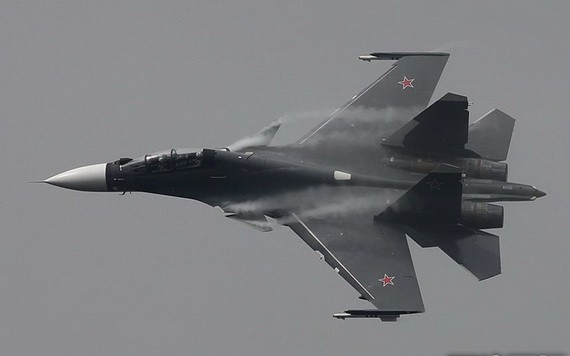 俄羅斯出動蘇-30戰機攔截。（圖源：互聯網）