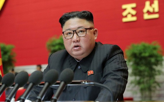 朝鮮最高領導人金正恩在大會上發表講話。（圖源：路透社）