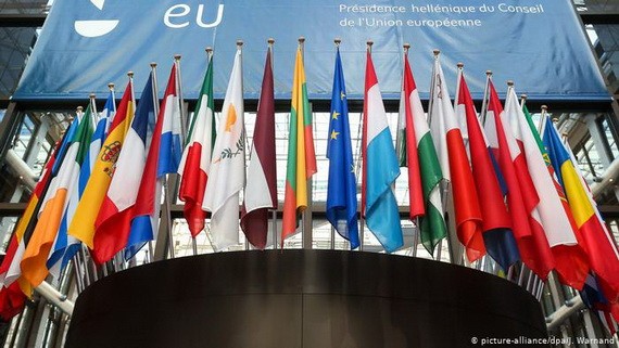 圖為歐盟成員國旗幟。（圖源：Getty Images）