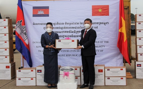 柬埔寨向本市贈送醫療物資