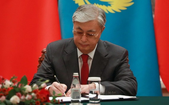 哈薩克斯坦總統托卡耶夫。（圖：AFP）