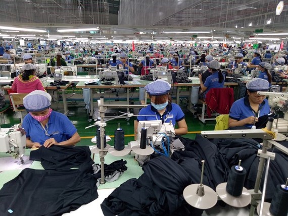 The factory of the Far Eastern New Apparel Vietnam Co. Ltd in Bac Dong Phu Industrial Park, Binh Phuoc province (Photo: VNA)