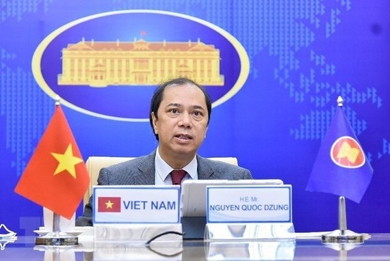 Vietnamese Deputy Minister of Foreign Affairs Nguyen Quoc Dung (Photo: VNA)
