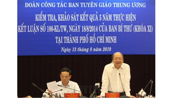 Phó Trưởng Ban Thường trực Ban Tuyên giáo Trung ương Võ Văn Phuông phát biểu tại buổi làm việc