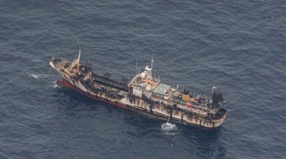 Hải quân Peru đang giám sát khoảng 250 tàu đánh cá Trung Quốc đang diện diện ở ngoài khơi bờ biển nước này. Nguồn: Hải quân Peru