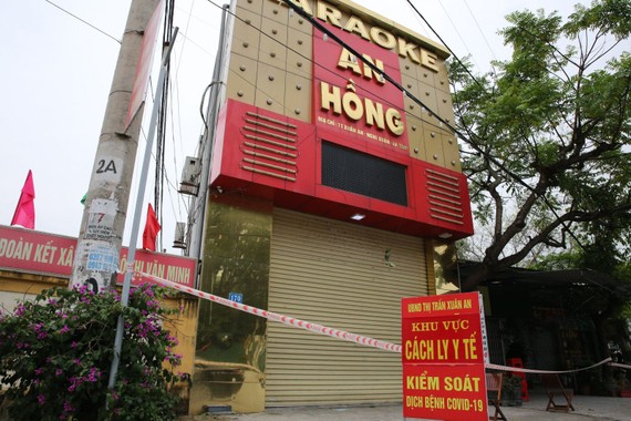 Lực lượng chức năng đã phong tỏa quán karaoke An Hồng, nơi phát hiện nhiều ca mắc Covid-19