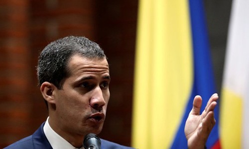 Juan Guaido phát biểu tại một hội nghị ở Đại học Công giáo Andres Bello tại Caracas, Venezuela hôm 24-5. Ảnh: REUTERS