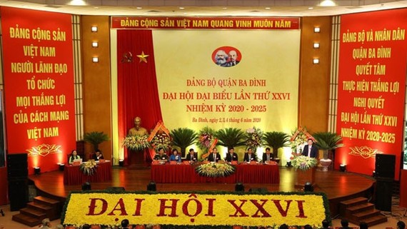 Bí thư Thành ủy Hà Nội Vương Đình Huệ phát biểu chỉ đạo Đại hội. Ảnh: TTXVN