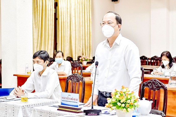 Phó Bí thư Thành ủy TPHCM Nguyễn Hồ Hải  phát biểu tại buổi sơ kết. Ảnh: THÁI PHƯƠNG