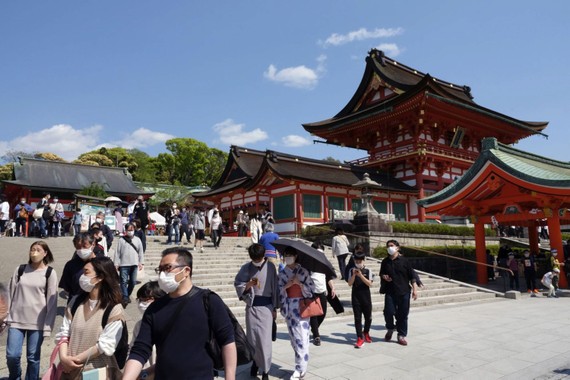 Du khách đang trở lại với Nhật Bản  sau khi nước này mở rộng cửa ngành du lịch