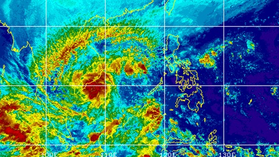 Ảnh chụp mây vệ tinh về cơn bão số 16 sáng 25-12-2017 của Trung tâm ứng dụng Vật lý địa cầu