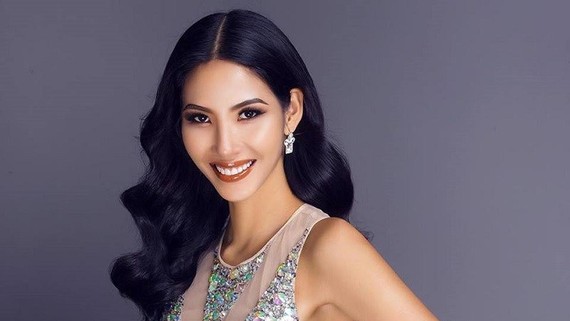 Hoàng Thùy tham dự Miss Universe 2019