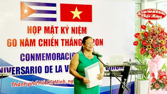 Tổng Lãnh sự Cuba tại TPHCM Indira López Arguelles  phát biểu tại lễ kỷ niệm
