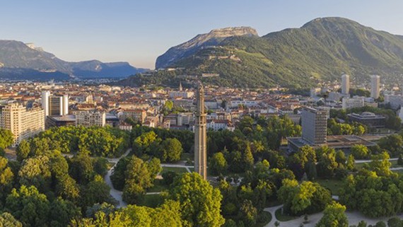 Một góc thành phố Grenoble của Pháp. Nguồn: Grenoble-tourisme.com
