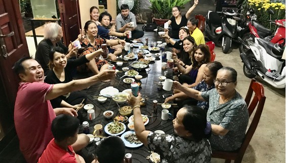 Ăn tết lành mạnh, tránh rước bệnh