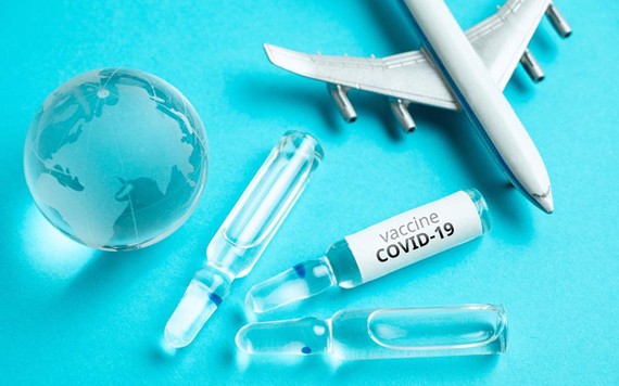 Trào lưu du lịch tiêm vaccine Covid-19 đang nở rộ, thu hút khách giàu có. Ảnh: Forbes.