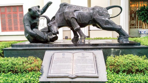Symbols in front of HCMC Stock Exchange. Photo: Quang Trong