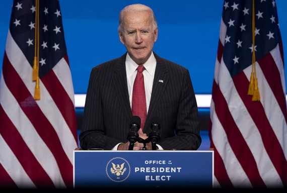 Ông Joe Biden phát biểu sau cuộc họp với các Thống đốc bang lưỡng đảng tại Wilmington, bang Delaware ngày 19/11. Ảnh: AFP/TTXVN