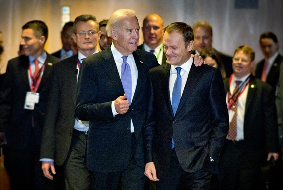  Tổng thống đắc cử Mỹ Joe Biden với cựu chủ tịch Hội đồng EU Donald Tusk tại Brussels năm 2015. Ảnh: consilium.europa.eu
