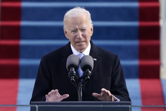 Tổng thống Joe Biden phát biểu trong buổi lễ nhậm chức lần thứ 59 ở Mặt trận phía Tây của Điện Capitol. Ảnh: Patrick Semansky-Pool/Getty Images