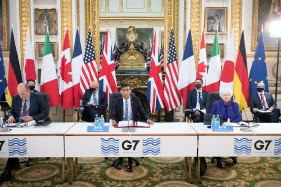Các Bộ trưởng tài chính G7 trong cuộc họp ở Anh