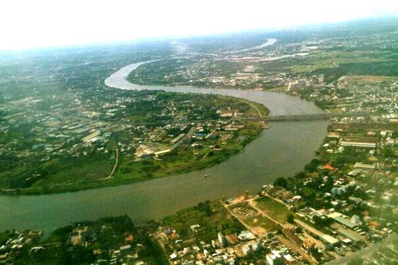 Saigon River.