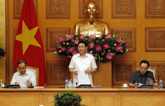 Phó Thủ tướng Vương Đình Huệ chủ trì phiên họp